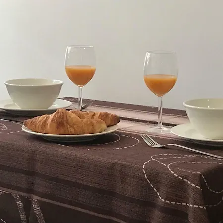 アパート Sleep In City Center アンティーブ