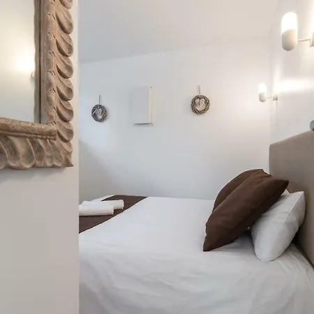 アパート Sleep In City Center アンティーブ